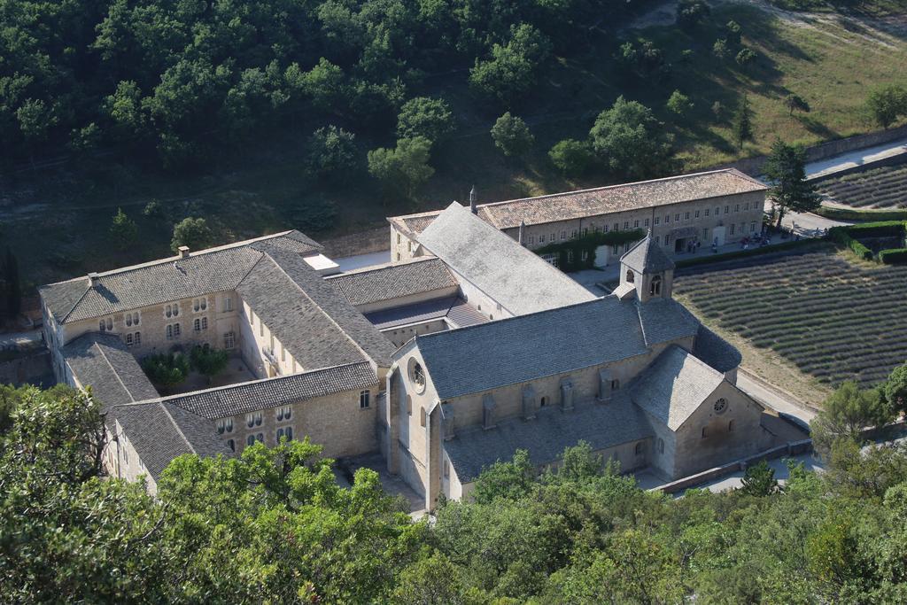 Willa Le Mazet Du Domaine Gordes Zewnętrze zdjęcie